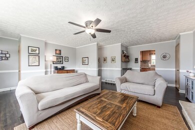 S - 2666 Kingston Av - 007