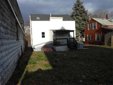 26 Woodbine St, Somerville, MA 02143 - photo 4