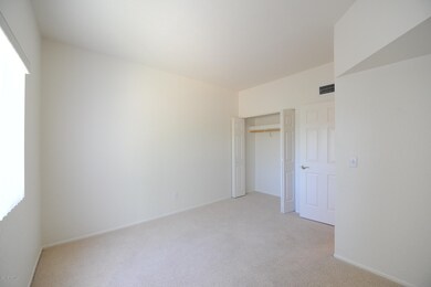 2121-Guestroom