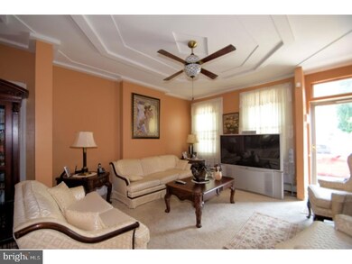 348 E Airy St, Norristown, PA 19401 - photo 4