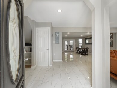 2504 2B Ferguson Way, Houston, TX 77088 - photo 4