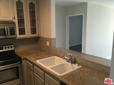 23901 Civic Center Way unit 240D, Malibu, CA 90265 - photo 3