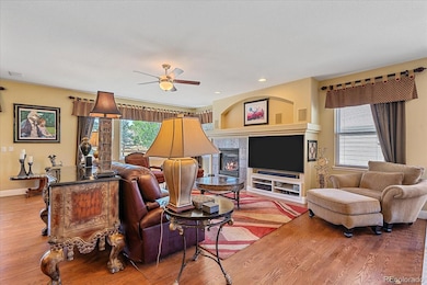 8251 S Quatar Cir, Aurora, CO 80016 - photo 5