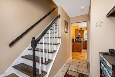 26 Maywood Rd, Delmar, NY 12054 - photo 4