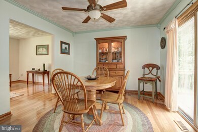 5860 Melville Rd, Sykesville, MD 21784 - photo 7