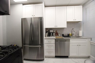 851 Boulevard E unit A2, Weehawken, NJ 07086 - photo 2