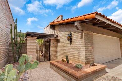 8452 N.Via Tioga
