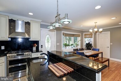 401 Oxford Rd, Havertown, PA 19083 - photo 6