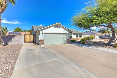 3012 E Lakewood St-1