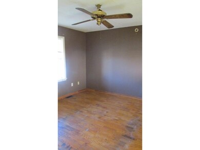 606 E Maple St, Johnson City, TN 37601 - photo 5