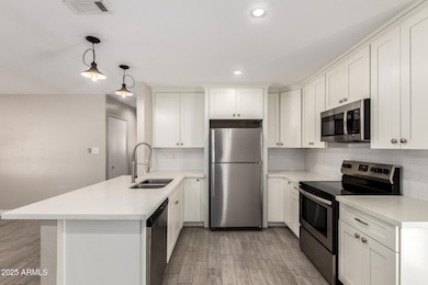 331 E Continental Dr, Tempe, AZ 85281 - photo 7