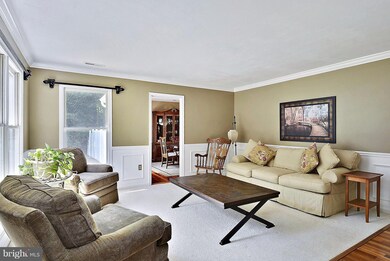 6923 Meaghan Ln, Warrenton, VA 20187 - photo 5