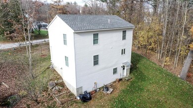 29 Sweatt St, Concord, NH 03303 - photo 5