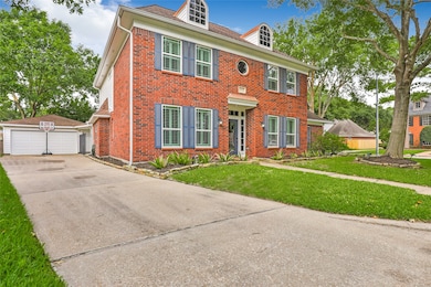 15711 Quiet Bay Ct, Houston, TX 77095 - photo 3