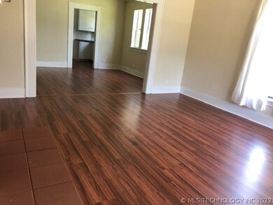 1305 S 5th St, McAlester, OK 74501 - photo 7