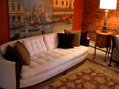 388 Central Ave unit 4, Dover, NH 03820 - photo 2