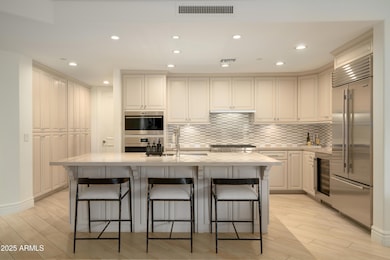 Scottsdale Waterfront Residences unit 301, Scottsdale, AZ 85251 - photo 2