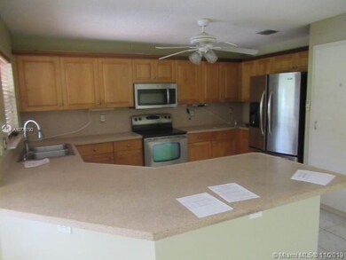 2233 SW 120th Ave, Miramar, FL 33025 - photo 6