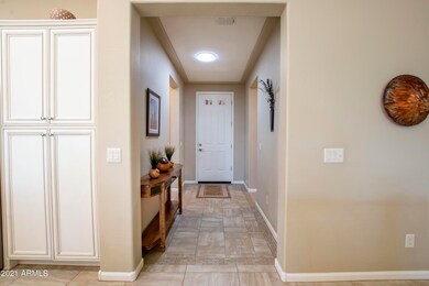Welcoming foyer with solar tube w/light