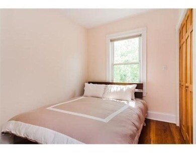 193 Brookline St unit 2L, Cambridge, MA 02139 - photo 5