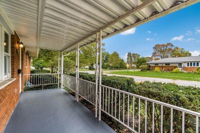 013_7_S - 955 Garvey Rd - 027