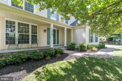 12510 Hawks Nest Ln, Germantown, MD 20876 - photo 3