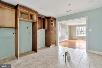 6515 Tucker Ave, McLean, VA 22101 - photo 4