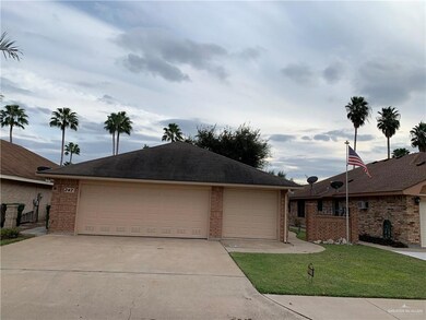 247 Rebecca Dr, Alamo, TX 78516 - photo 2