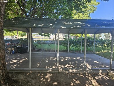 265 S Barbara St, Stanfield, OR 97875 - photo 5