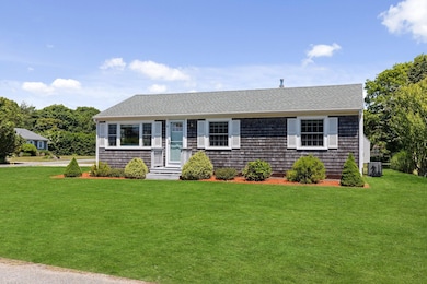 39 Fresh River Ln, Falmouth, MA 02540 - photo 2