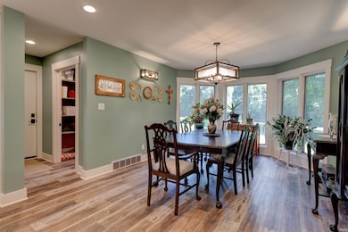 707 W Shepherds Ln, Santa Claus, IN 47579 - photo 7