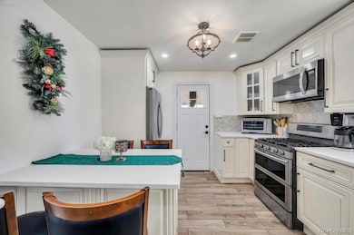 69 Butler Blvd, Elmont, NY 11003 - photo 7