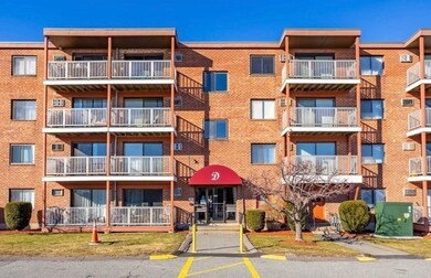 Dartmouth House Condominiums unit 65, Revere, MA 02151 - photo 2