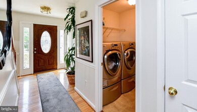 1609 Shady Glen Dr, District Heights, MD 20747 - photo 6