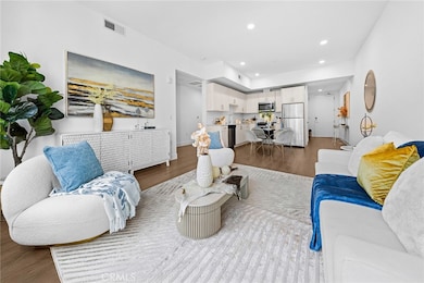 709 E Walnut St unit 227, Pasadena, CA 91101 - photo 6