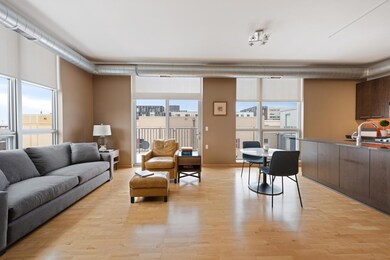 1211 Lagoon Ave unit 508, Minneapolis, MN 55408 - photo 4