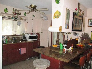 03 Kitchen