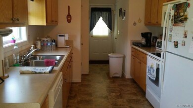 8414 Rowanty Rd, Carson, VA 23830 - photo 7