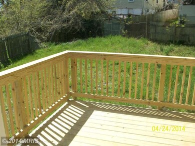 733 Larchmont Ave, Capitol Heights, MD 20743 - photo 4