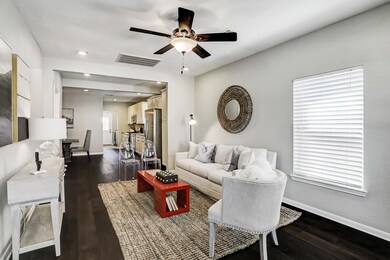 706 E 29th St, Houston, TX 77009 - photo 2