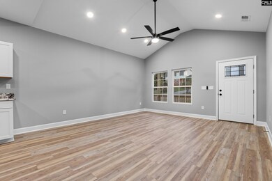 9509 Commonwealth Blvd, Columbia, SC 29209 - photo 6