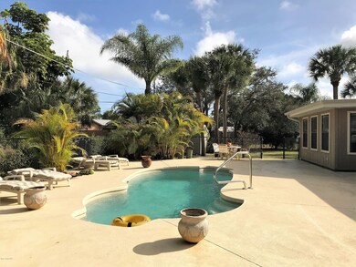 Pool 2