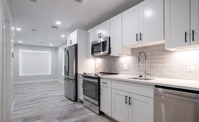 200 Old Colony Ave unit 608, Boston, MA 02127 - photo 2