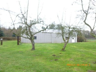 6703 Pioneer Hwy, Stanwood, WA 98292 - photo 2