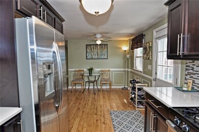 45 Booth Ave, Pawtucket, RI 02861 - photo 6