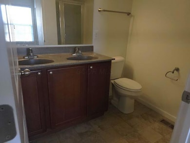 Owners Bath