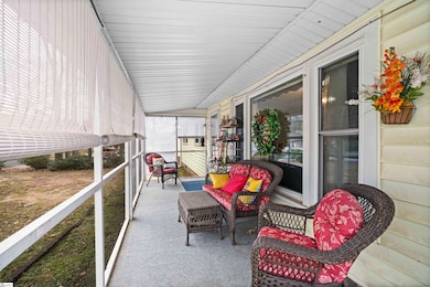 20 Hudson St, Taylors, SC 29687 - photo 3