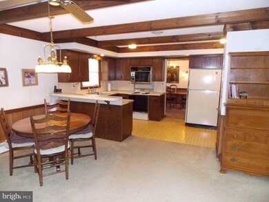 10 Chaff Ct, Langhorne, PA 19047 - photo 5