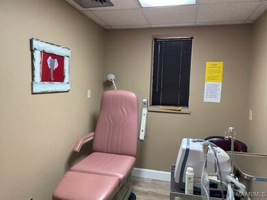 EXAM ROOM