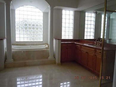 3710 Birch Terrace, Davie, FL 33330 - photo 5